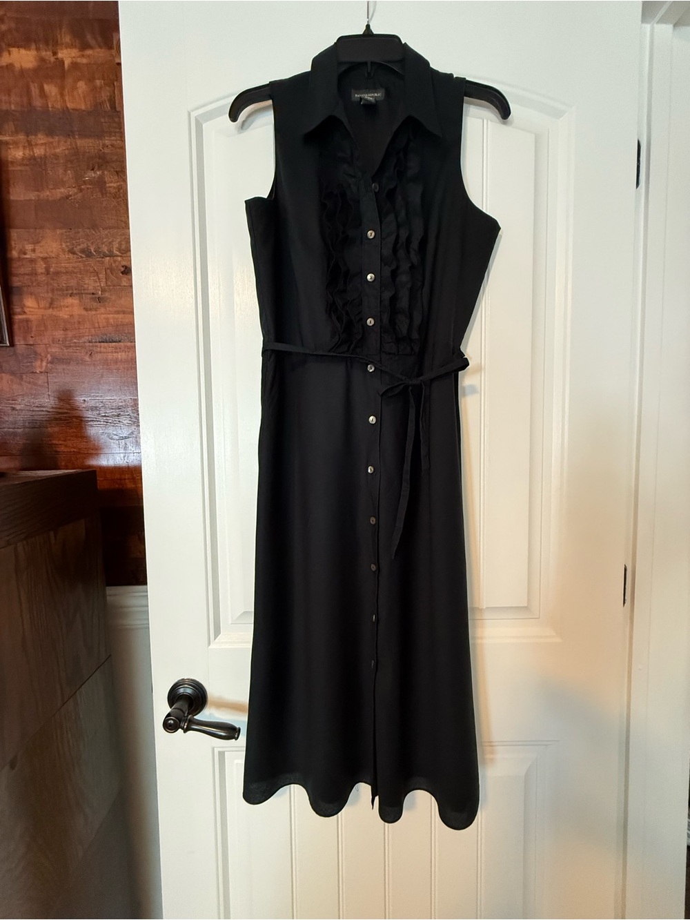 Banana Republic Black Sleeveless Ruffle-Front Shirt Dress